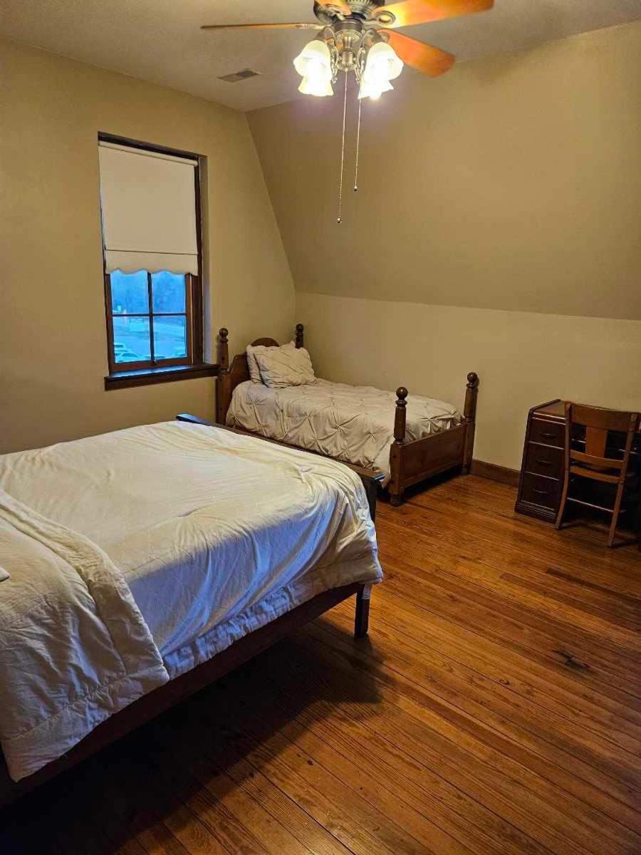 Arcadia Academy Bed and Breakfast Buitenkant foto